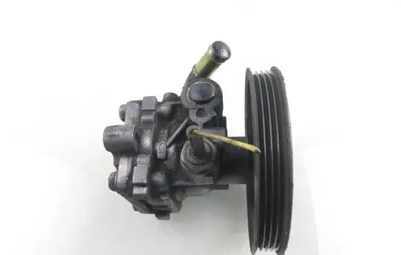 Suzuki Liana Power steering pump