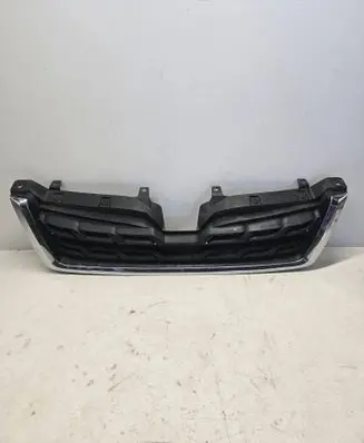 Front bumper upper radiator grill
