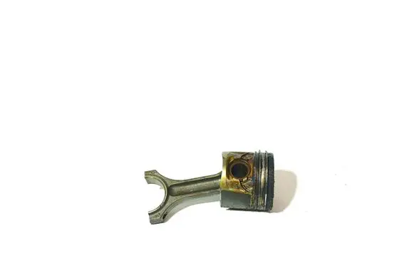 BMW 5 F10 F11 Piston with connecting rod 0843C