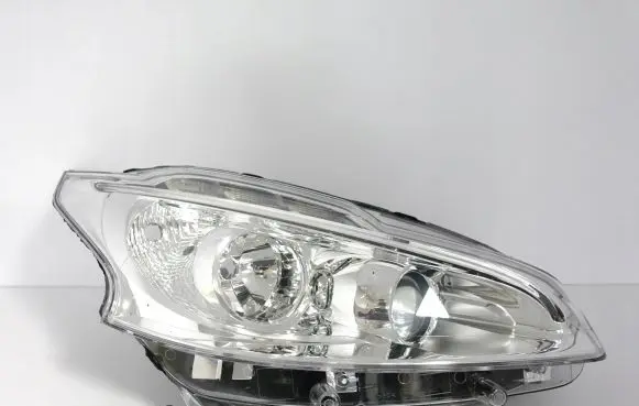 Peugeot 208 Headlight/headlamp 9802221680