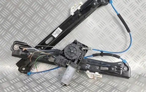 BMW 3 F30 F35 F31 Front door electric window regulator 7259823