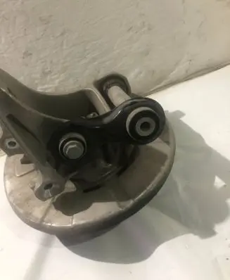 BMW X5 E70 Rear wheel hub 6770984 A3560