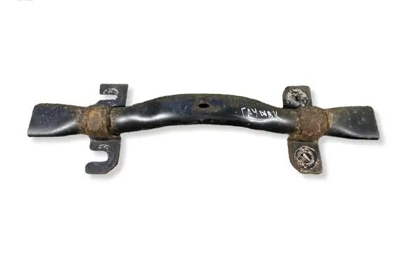 Mazda CX-3 Muffler mount bracket/holder 