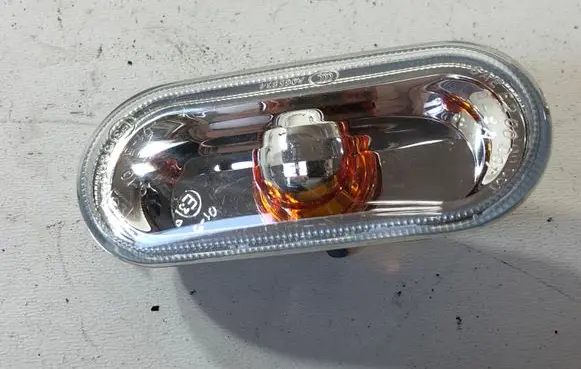 Volkswagen Transporter - Caravelle T5 Front fender indicator light 7E0949117