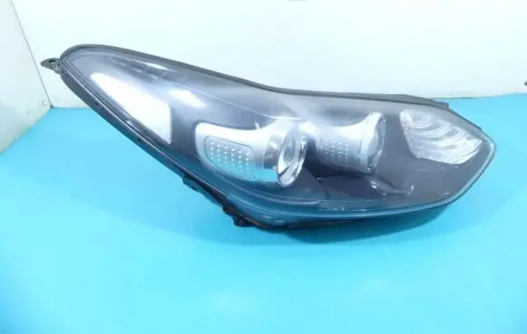KIA Sportage Headlight/headlamp 92102-F1010 IMPRK1346661
