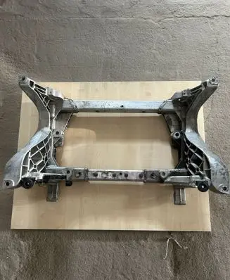 Maserati Levante Front subframe 670034761