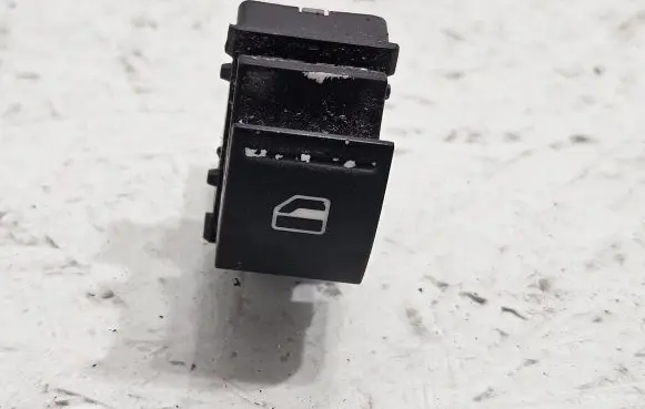 Volkswagen Golf Plus Electric window control switch 7L6959855B