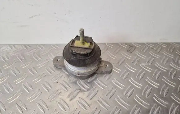 Audi A8 S8 D3 4E Gearbox mount 4E0399151AR