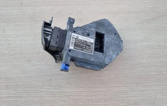 BMW 7 E65 E66 Ignition lock 6972437