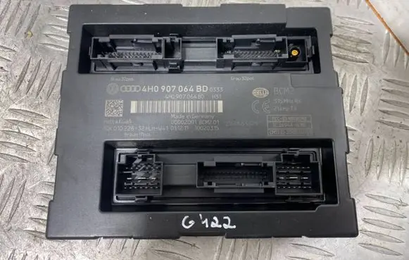 Audi A8 S8 D4 4H Comfort/convenience module 4H0907064BD