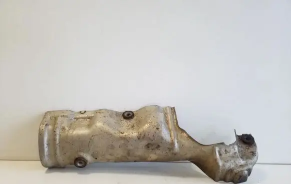 Heat shield in engine bay