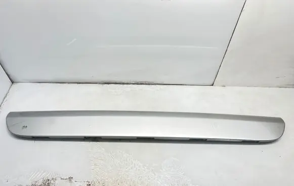 Mercedes-Benz ML W163 Tailgate trim A1637400770