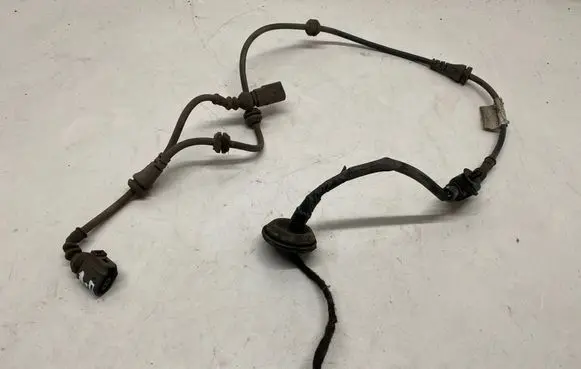 Volkswagen Touareg I Rear ABS sensor wiring N90194201