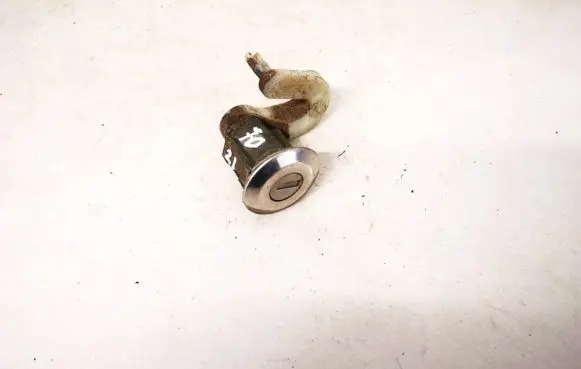 Peugeot 306 Front door lock (next to the handle) 