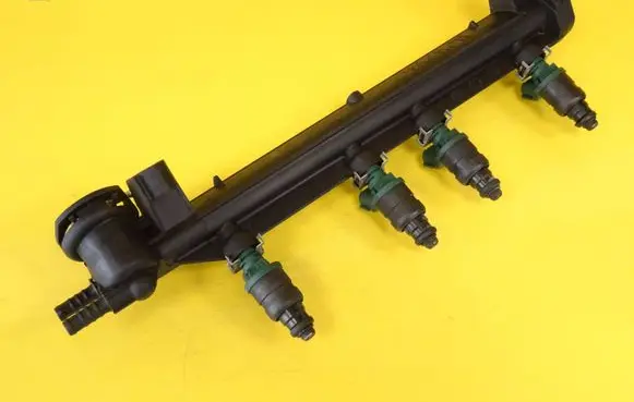 Fuel main line pipe