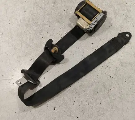 Peugeot 607 Front seatbelt B507743