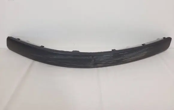 Volkswagen PASSAT B5 Front bumper splitter molding 3B0807717