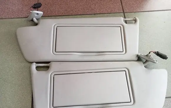 Vauxhall Vectra C Sun visor 040017361