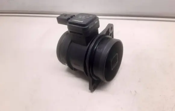 Volkswagen Golf VI Mass air flow meter 03L906461 024010091 5WK97023