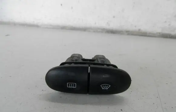 Ford Mondeo MK II Windscreen/window heater switch 