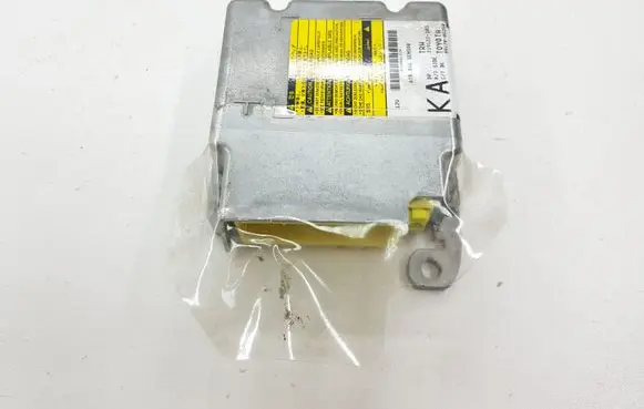 Toyota Avensis T270 Airbag control unit/module 219122103 8917005250