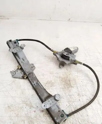 Renault Twingo II Front door window regulator with motor 119358ARM 384743L