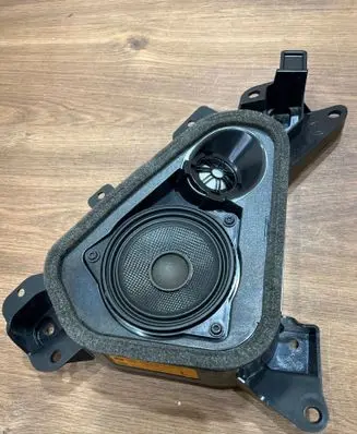 BMW X3 F25 Parcel shelf speaker 9213759 18820010