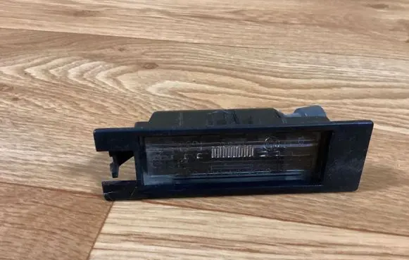 Opel Insignia A Number plate light 13251936