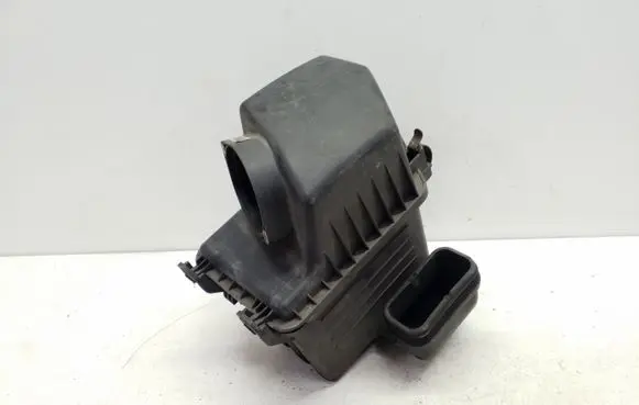 Hyundai ix35 Air filter box 281102S000