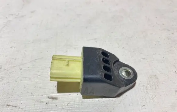 Lexus RX 450H Airbag deployment crash/impact sensor 8983175020 1137236CS