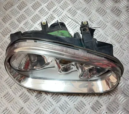 Volkswagen Golf V Headlight/headlamp 1J2941016A