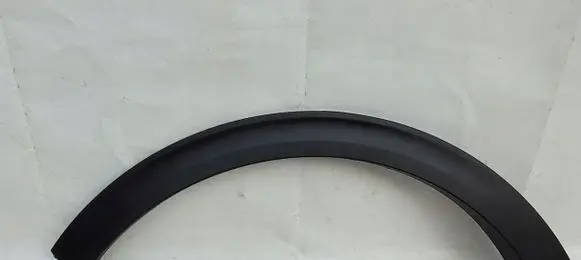 Hyundai Santa Fe Front arch trim 