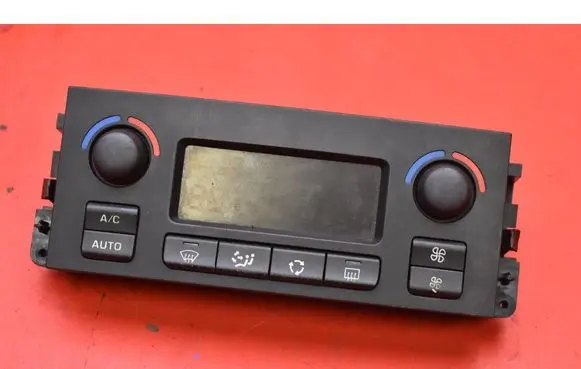 Peugeot 207 CC Climate control unit 96497866XT-04