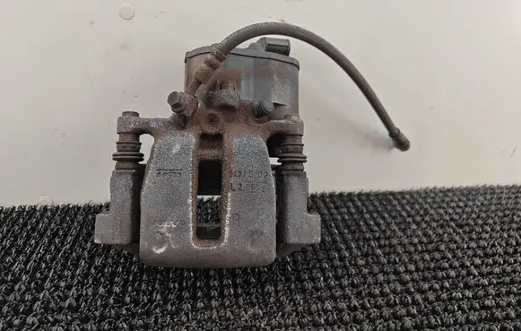 Volvo XC60 Rear brake caliper 