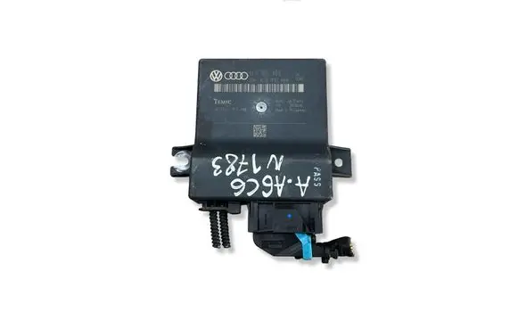 Audi A6 Allroad C6 Gateway control module 4L0910468 4L0907468