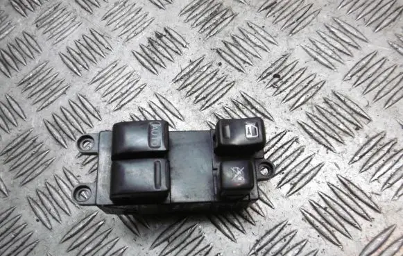 Nissan Almera N16 Front door window switch trim 