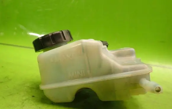 Renault Twingo III Brake fluid reservoir 460914024R