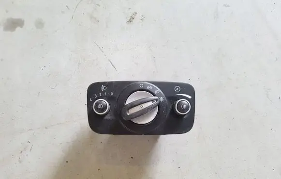 Ford Mondeo MK IV Light switch