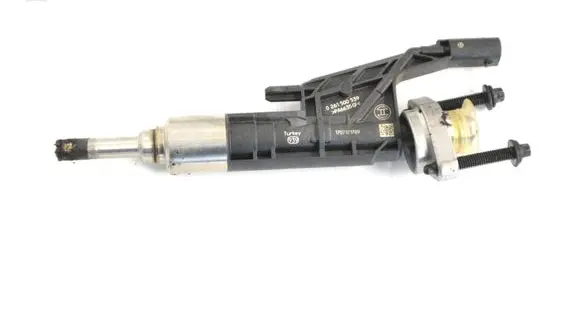 Mercedes-Benz S W222 Fuel injector 0261500539 7639990