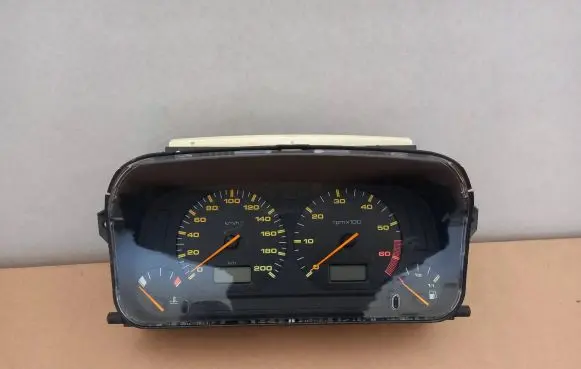 Seat Ibiza II (6k) Speedometer (instrument cluster)