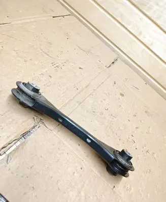 Cupra Born Rear upper control arm/wishbone 1EA501531 1EA501529B