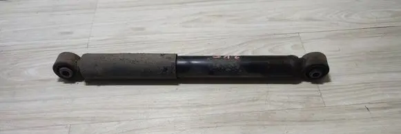 Rear shock absorber/damper