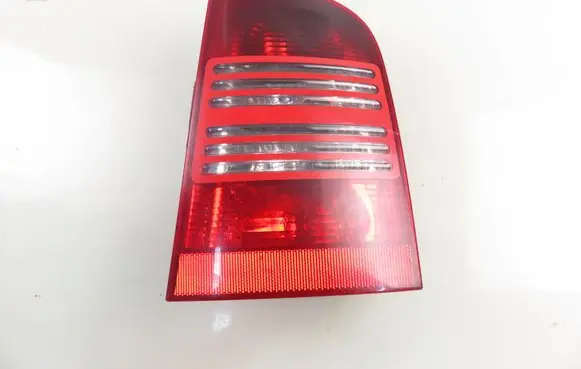 Skoda Octavia Mk1 (1U) Rear/tail lights 1U9945112B 1U9945096B