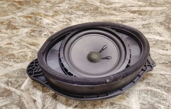 Cadillac XTS Front door speaker 20940036