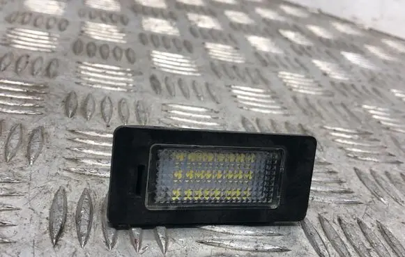 BMW 5 E60 E61 Number plate light
