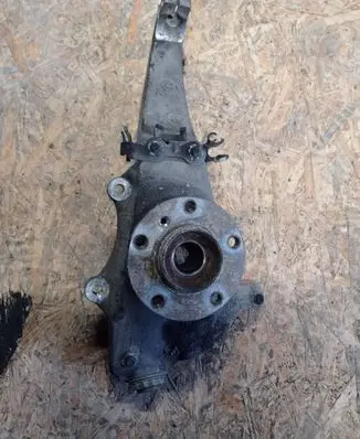 BMW 7 F01 F02 F03 F04 Front wheel hub