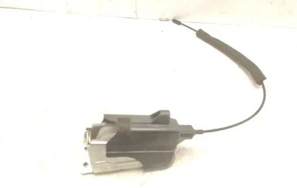Mazda 5 Sliding door lock 