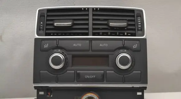 Audi A8 S8 D3 4E Climate control unit 4E0819203B