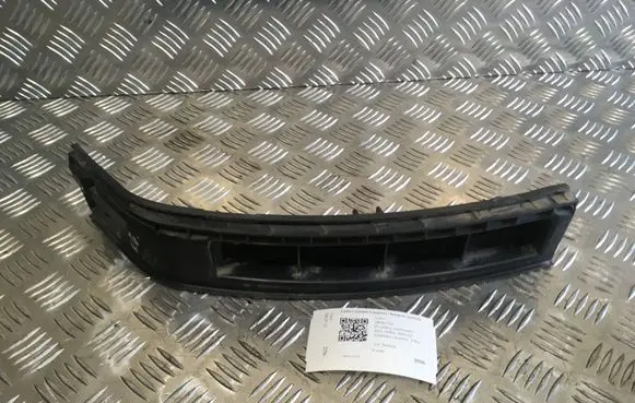 Volvo S80 Rear bumper mounting bracket 30655124