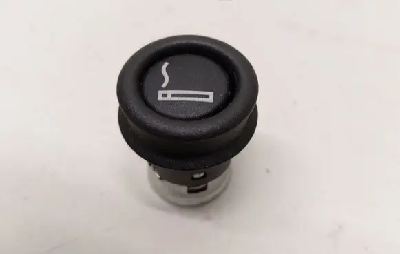 Mercedes-Benz GLA W156 X156 Cigarette lighter rear 